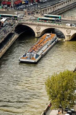 Tour boat on the Seine