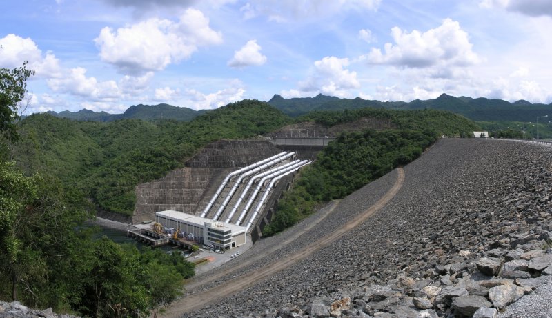 Srinakarin Dam 2007