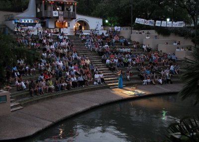 Riverwalk concert