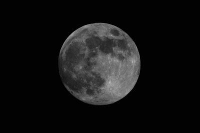 Moon11042006