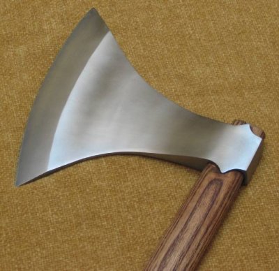 Huskarl Axe.jpg