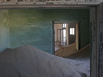 Green room with open windows