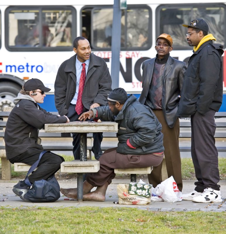 Unknown Game On the Circle