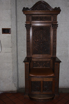Cathedral – San Francisco - Holy Thursday 2007 wood work