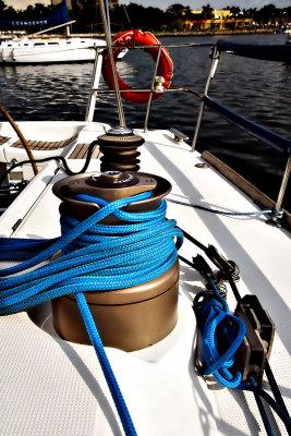 yacht1_2007-13426b.jpg
