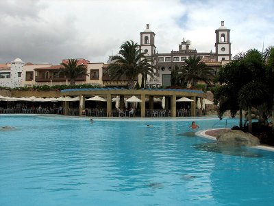 Salt water pool