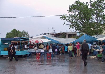 Damp Market