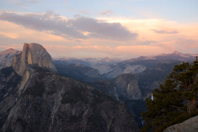Along the Glacier Point Road