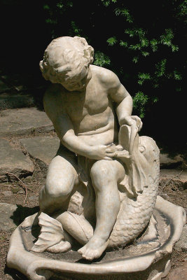 Boy with Dolphin Fountain (Dry)