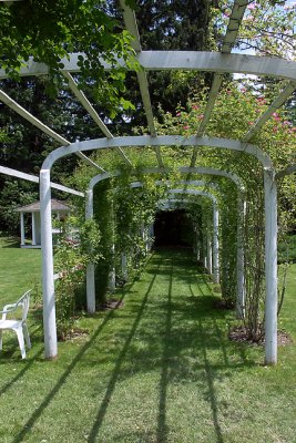 Arbor, Mid-Point Away from House