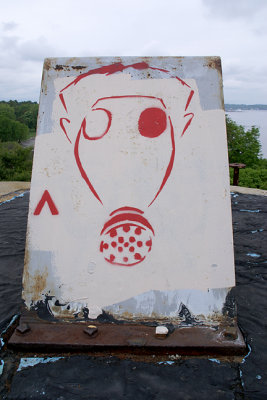 Grafitti, HECP exterior - roof top