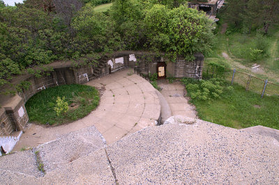 HECP exterior - rooftop, view of older Battery Kirk gun emplacement