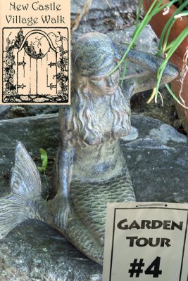 Garden 4, Entrance