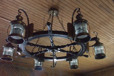 Piscataqua Cafe, Light Fixture