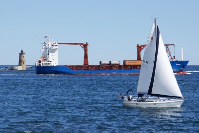 Simone J, bulk carrier, departing