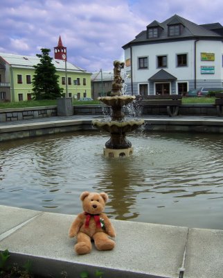 They have really an overdose of fountains in this town!