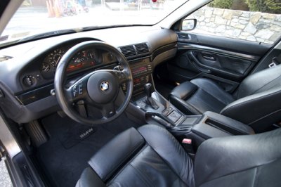 BMW 525I-6