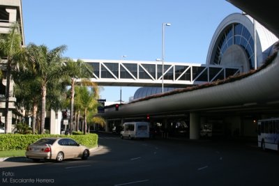 Aeropuerto de los Angeles (LAX)