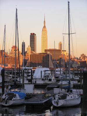 Port in front of  the Empire State building