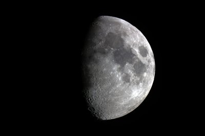 t160moon2007_02_26.jpg