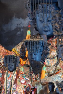 three main statues of Buddha