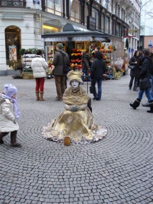 Golden Mime Artist.JPG