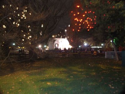 Rathaus Park Night lights (11).JPG