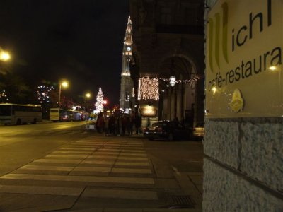 Rathaus Park Night lights (2).JPG