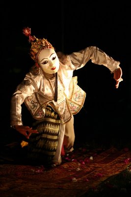 Traditionnal dance, Mae Hong Song, Thailand