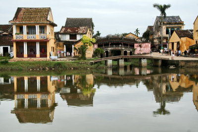 Splendid Hoi An - Vietnam Japanese bridge