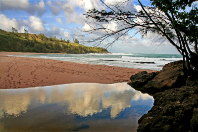 Empty beach - Kauai