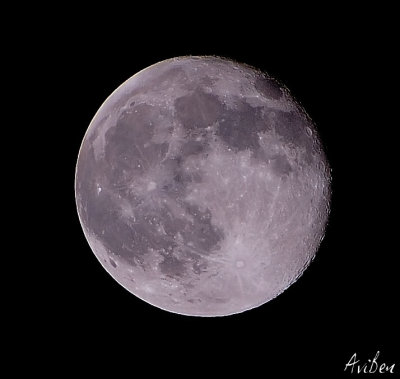Moon over Chi 9-27-07.jpg