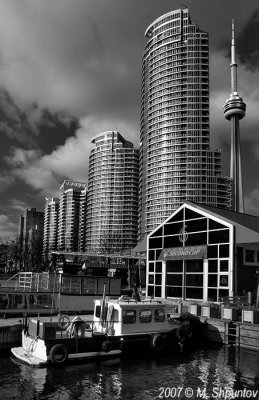 Toronto Piers
