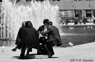 Black and White Lunch