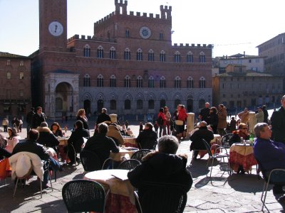 People enjoying their moment at Piazza del Campo