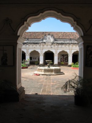 San Carlos courtyard