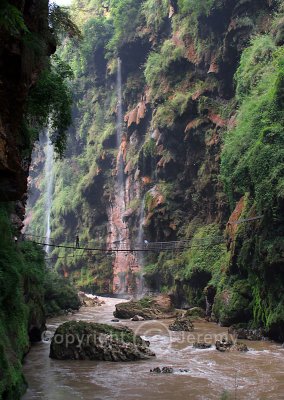 Maling River Gorge (Oct 06)