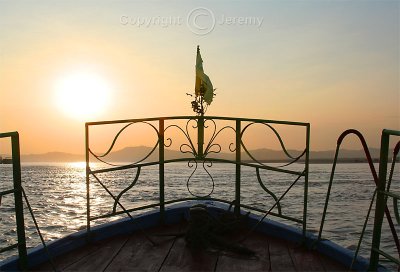 Boat Ride On The Irrawaddy River (Dec 06)