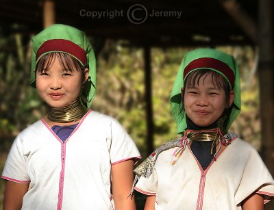 Long-Necked Padaung Girls (Dec 06)