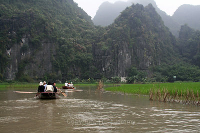 Tam Coc (Mar 07)