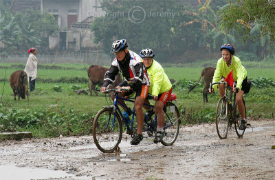 Biking From Saigon To Hanoi (Mar 07)