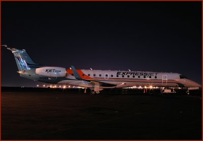 Express Jet Regional Airlines Embraer-145XR (N11189)  **First aircraft in the new regional airline livery**