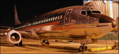 American Airlines Astrojet Boeing 737-800 (N951AA)