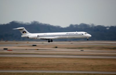 Allegiant Air MD-83 (N860GA)