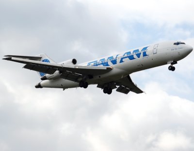 Pan Am Clipper Connection Boeing 727-222 Advanced (N346PA)