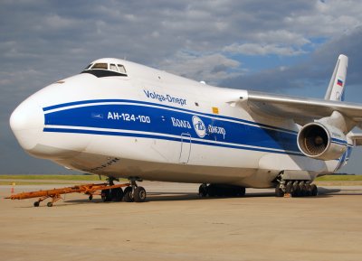 Russian Antonov-124 (Volga-Dnepr Airlines & Polet Flight)