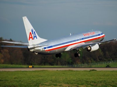 American Airlines Boeing 737-823 (N954AN)