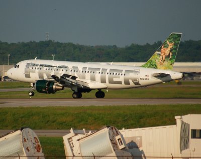 Frontier Airlines Airbus A319 (N926FR)