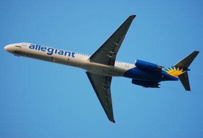 Allegiant Air MD-83 (N880GA)
