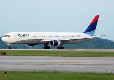 Delta Air Lines Boeing 767-432ER (N843MH)